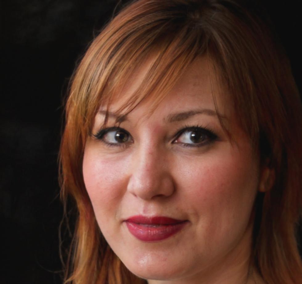 Mirjam Bengtsson, Finanzanalystin bei orvlenaxerio